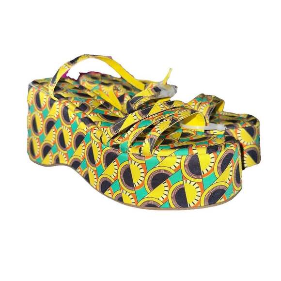 Zara Shoes - Zara Printed Chunky Platform Sandals